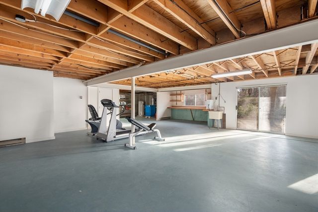 333 Goddard Ave 333, Brookline, MA 02445