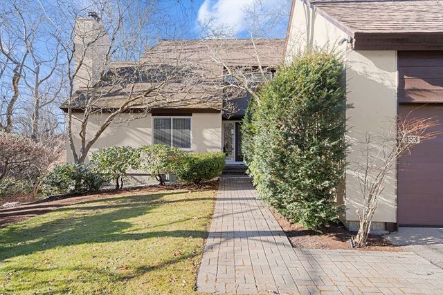 333 Goddard Ave 333, Brookline, MA 02445