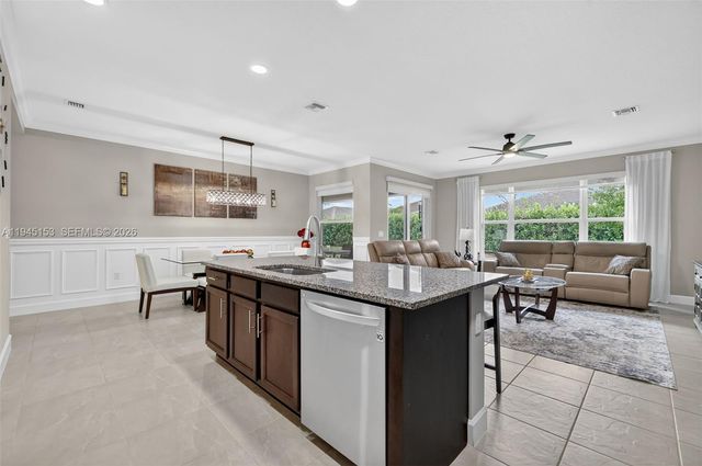 16724 SW Osprey Falls Way, Port St. Lucie, FL 34987