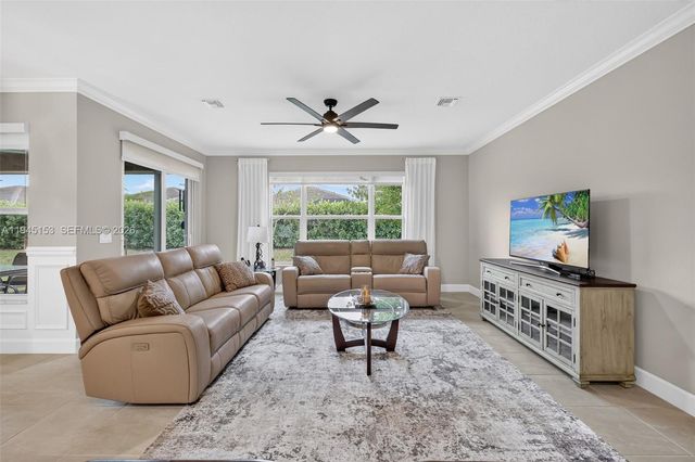 16724 SW Osprey Falls Way, Port St. Lucie, FL 34987