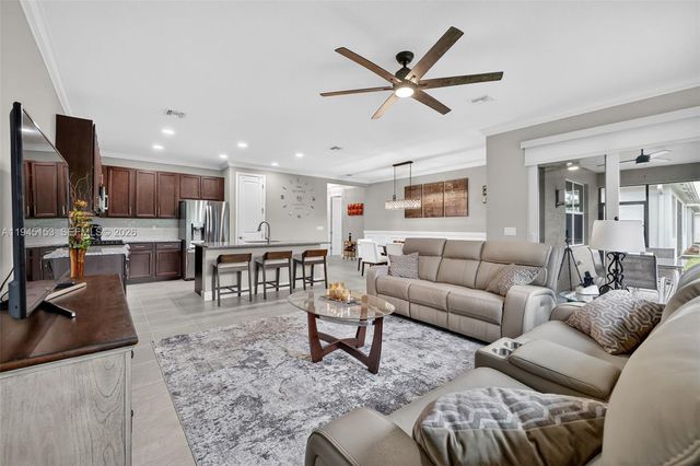 16724 SW Osprey Falls Way, Port St. Lucie, FL 34987