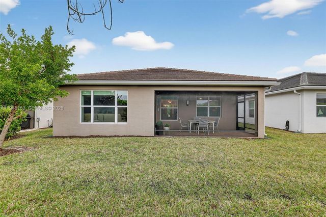 16724 SW Osprey Falls Way, Port St. Lucie, FL 34987