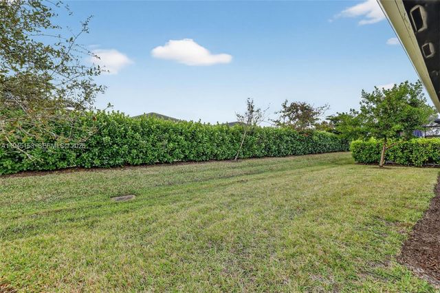 16724 SW Osprey Falls Way, Port St. Lucie, FL 34987