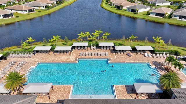 16724 SW Osprey Falls Way, Port St. Lucie, FL 34987