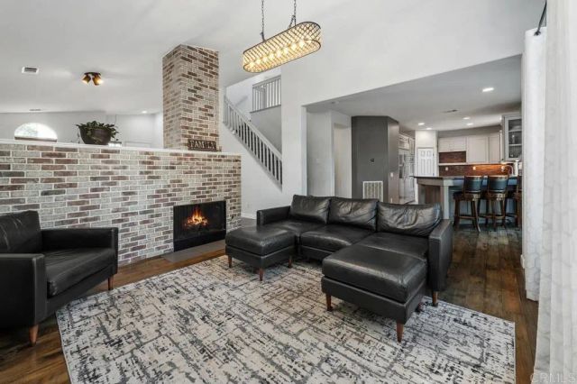 2190 Corte Acebo, Carlsbad, CA 92009