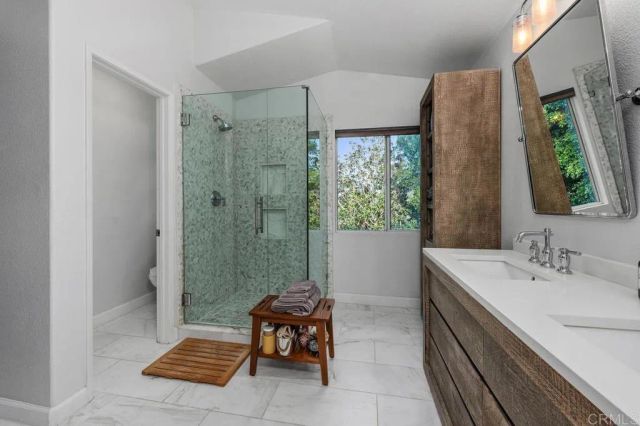 2190 Corte Acebo, Carlsbad, CA 92009