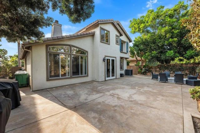 2190 Corte Acebo, Carlsbad, CA 92009