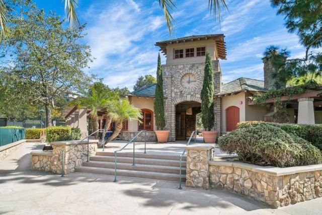 2190 Corte Acebo, Carlsbad, CA 92009