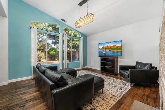2190 Corte Acebo, Carlsbad, CA 92009