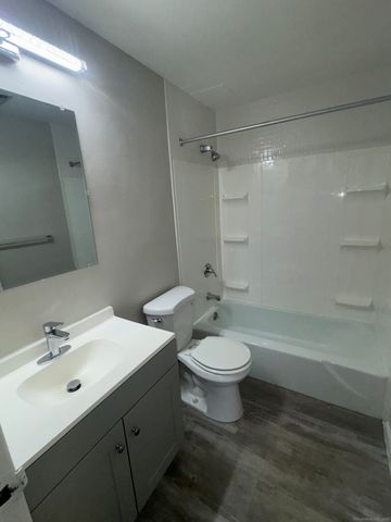 873 West Boulevard 411, Hartford, CT 06105