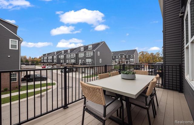 372 N Sydney Court, Plymouth, MI 48170