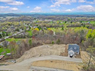 6 Theresa Way # 6, Hinesburg, VT 05461