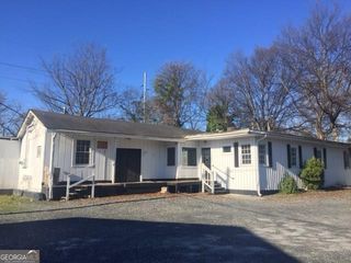 3192 Vineville Avenue, Macon, GA 31204