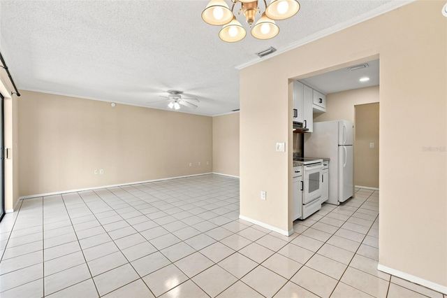 11409 8TH STREET N 1504, St Petersburg, FL 33716