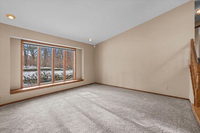 2730 Evergreen Circle, White Bear Lake, MN 55110