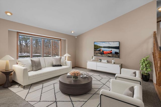 2730 Evergreen Circle, White Bear Lake, MN 55110