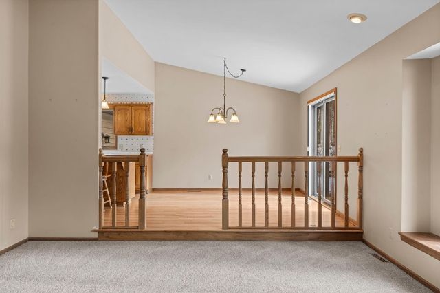 2730 Evergreen Circle, White Bear Lake, MN 55110