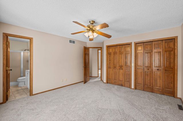 2730 Evergreen Circle, White Bear Lake, MN 55110