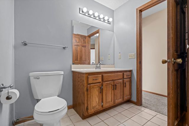 2730 Evergreen Circle, White Bear Lake, MN 55110