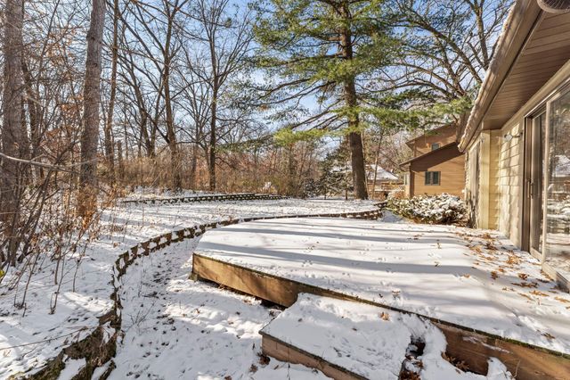 2730 Evergreen Circle, White Bear Lake, MN 55110