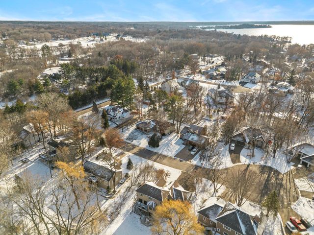 2730 Evergreen Circle, White Bear Lake, MN 55110