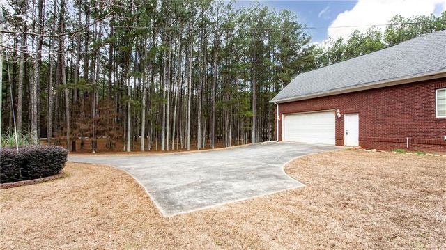 3060 Clegg Farm Road, Social Circle, GA 30025