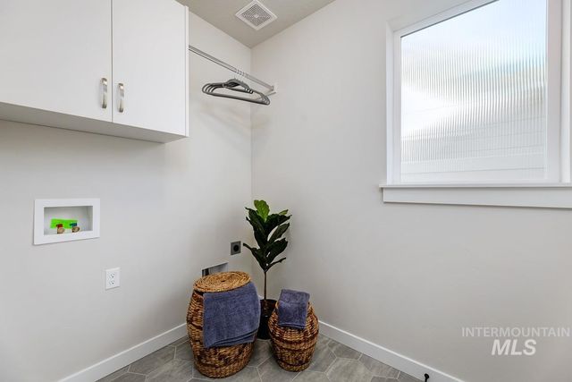 3457 S Cedarhurst Dr., Meridian, ID 83642