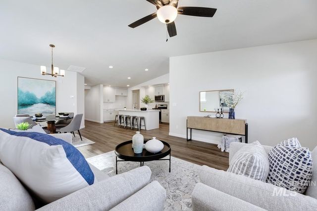 3457 S Cedarhurst Dr., Meridian, ID 83642