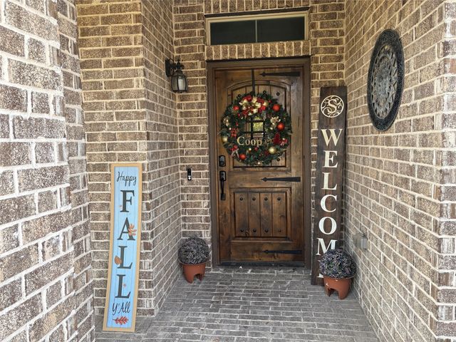 4008 Esker Drive, Fort Worth, TX 76137