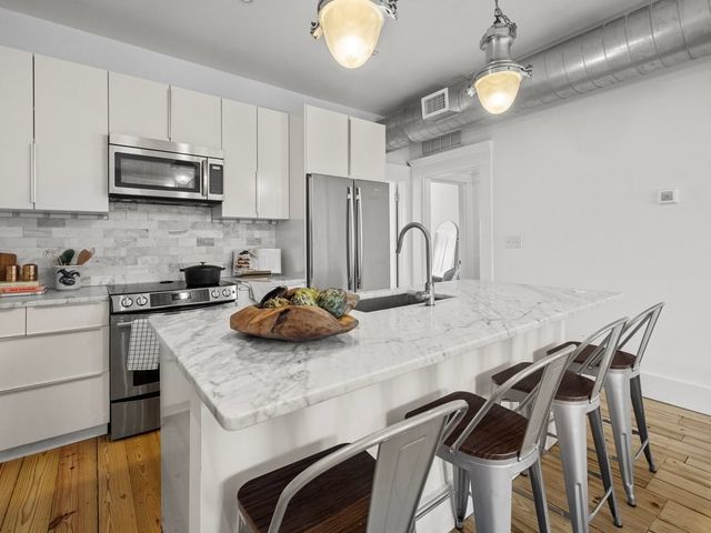 67 Rutland St 3, Boston, MA 02118