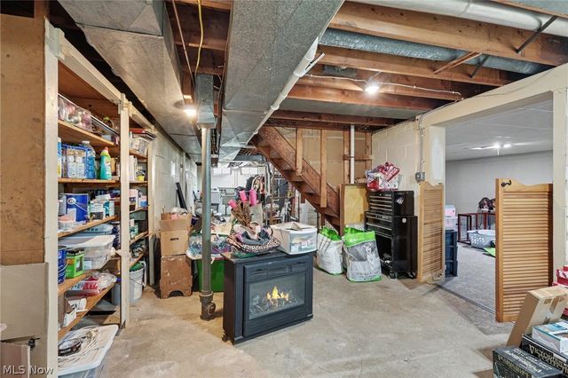 578 E Hillsdale Avenue, Seven Hills, OH 44131