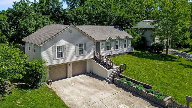 11300 NW 60 Street, Parkville, MO 64152