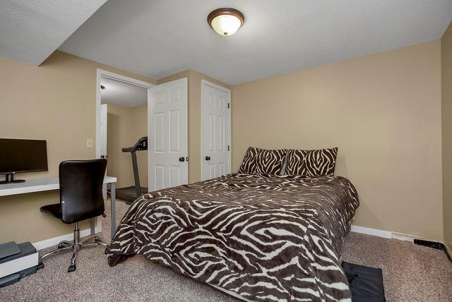 11300 NW 60 Street, Parkville, MO 64152