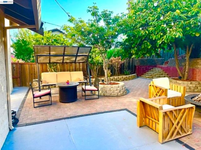 5182 Coach, El Sobrante, CA 94803