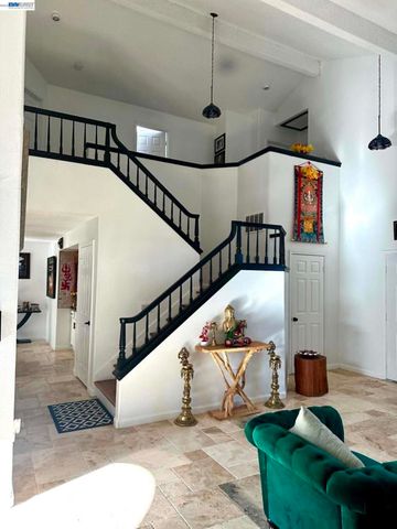 5182 Coach, El Sobrante, CA 94803