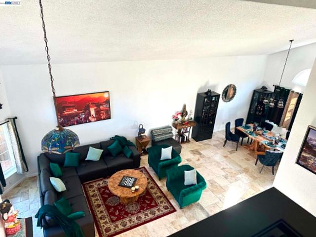 5182 Coach, El Sobrante, CA 94803