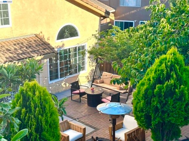 5182 Coach, El Sobrante, CA 94803