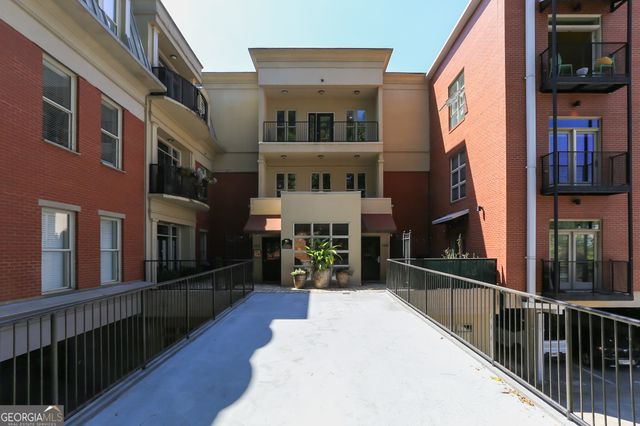 560 Dutch Valley Road NE APT 2403, Atlanta, GA 30324