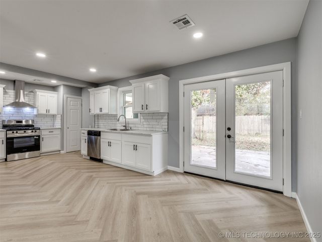 3315 S 116th East Place, Tulsa, OK 74146