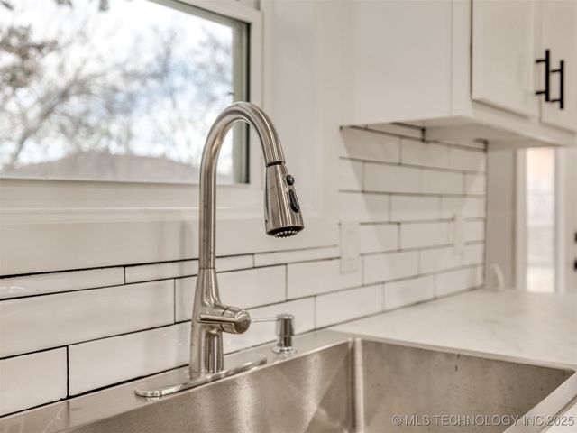 3315 S 116th East Place, Tulsa, OK 74146