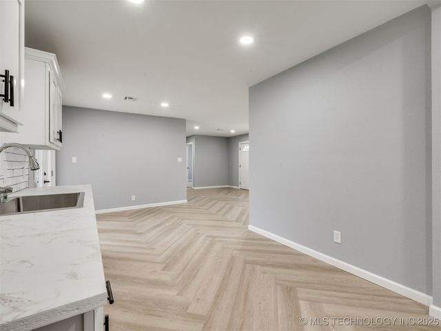 3315 S 116th East Place, Tulsa, OK 74146