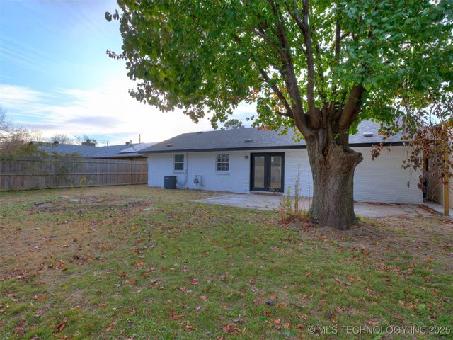 3315 S 116th East Place, Tulsa, OK 74146