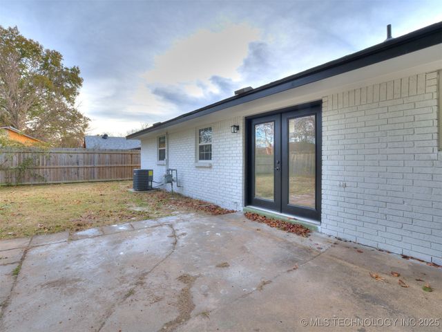 3315 S 116th East Place, Tulsa, OK 74146