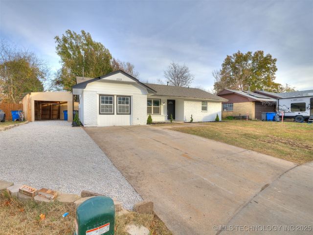 3315 S 116th East Place, Tulsa, OK 74146