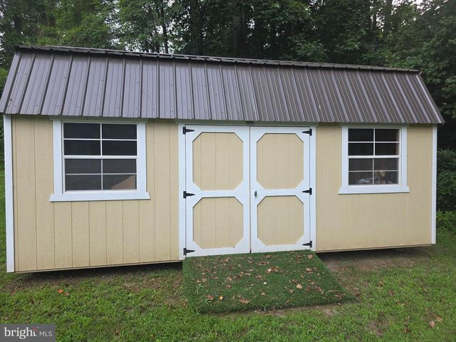 416 BERRY HILL RD, Tappahannock, VA 22560