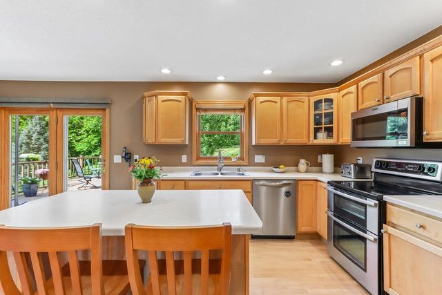 8437 Ellington Way, Middleton, WI 53562