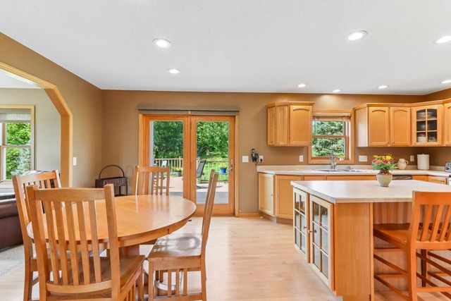 8437 Ellington Way, Middleton, WI 53562