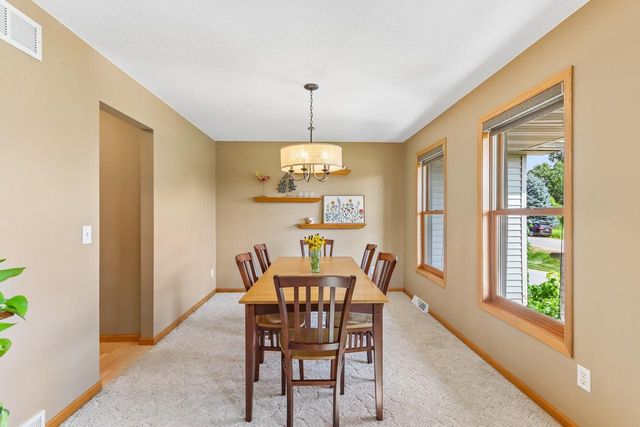 8437 Ellington Way, Middleton, WI 53562
