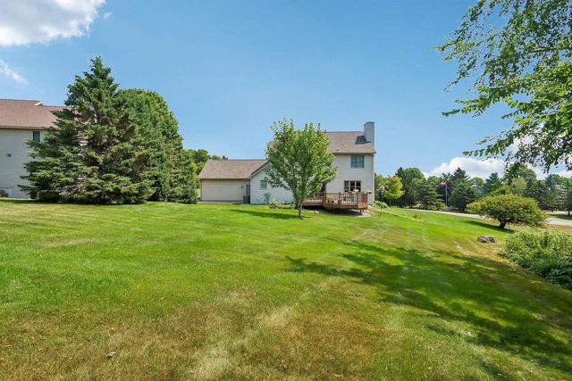 8437 Ellington Way, Middleton, WI 53562