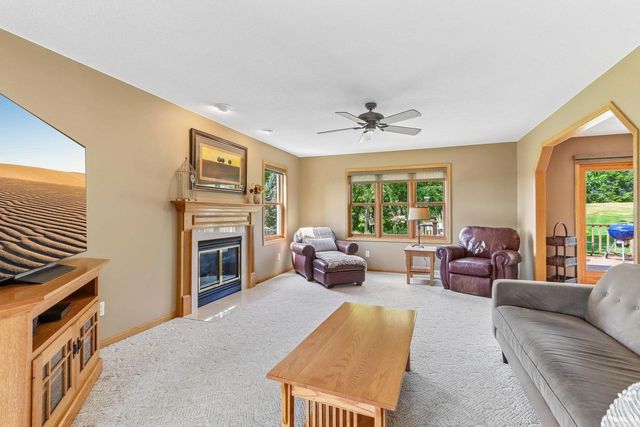 8437 Ellington Way, Middleton, WI 53562